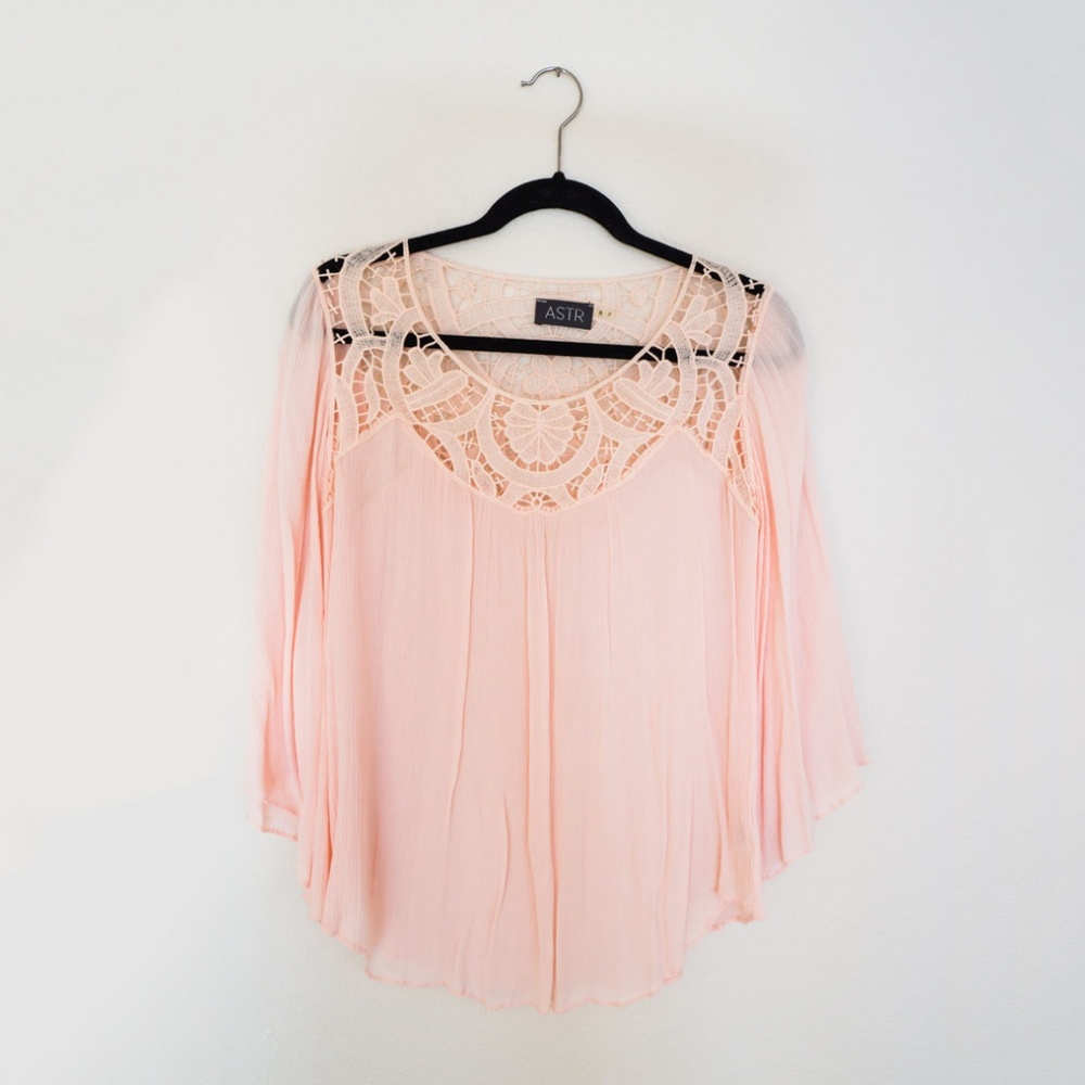 ASTR blouse with flutter sleeves and lace detail